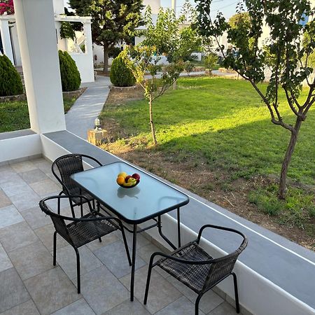 סקירוס Liostasi Houses מראה חיצוני תמונה