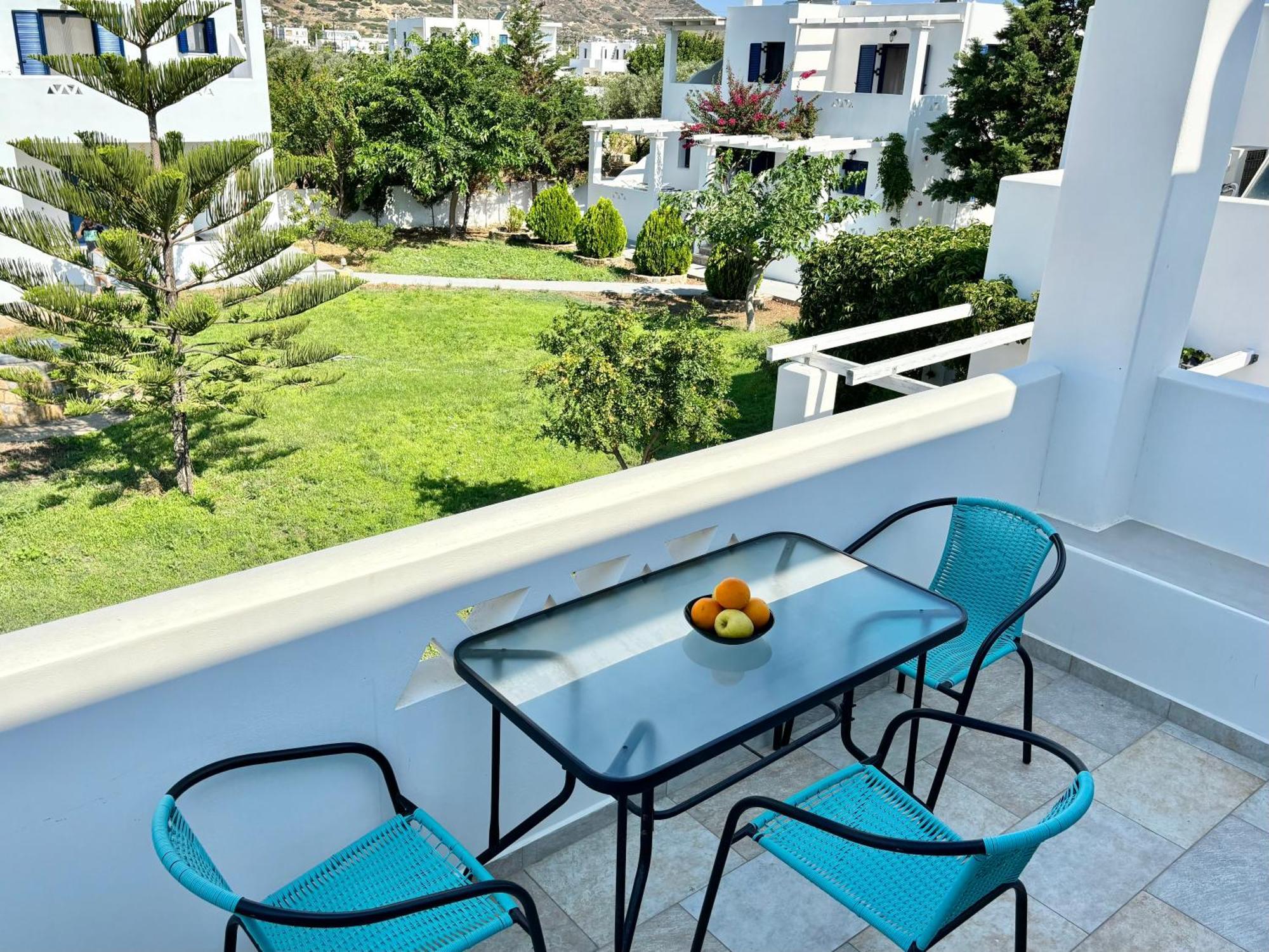 סקירוס Liostasi Houses חדר תמונה
